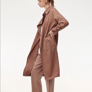 Aritzia Babaton Lawson Trench XXS MAUVE